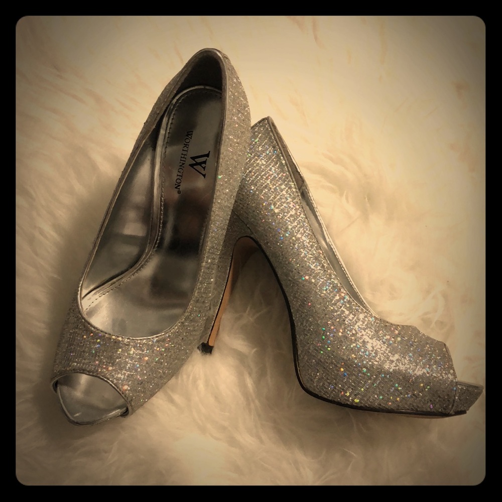Worthington Hula Metallic Pumps - Silver